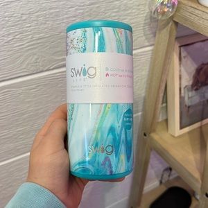 SWIG LIFE CAN COOLER